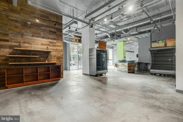 2001 S ST NW, Washington, DC 20009