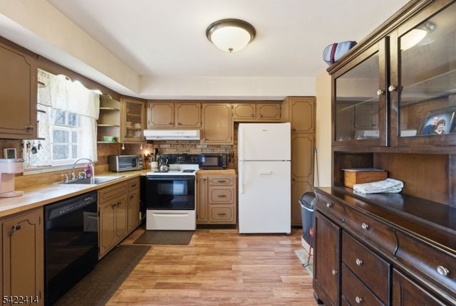 13 Firetower Rd, Mount Olive Twp., NJ 07828