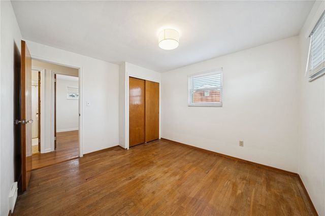 92 Claireview Dr, Scott Twp, PA 15106