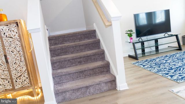 135 FOUR LEAF DR, Downingtown, PA 19335