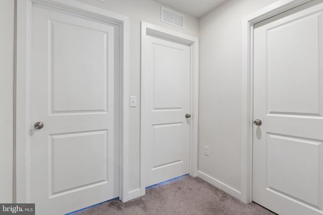 135 FOUR LEAF DR, Downingtown, PA 19335