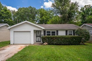 1144 South Bruce Avenue, Springfield, MO 65804