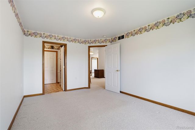 1089 Jenna Drive 217, Davison Township, MI 48423