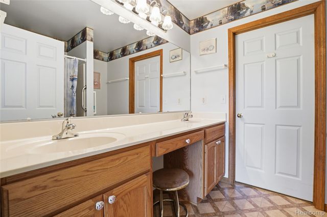 1089 Jenna Drive 217, Davison Township, MI 48423