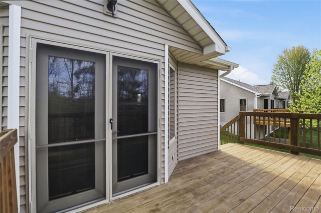 1089 Jenna Drive 217, Davison Township, MI 48423