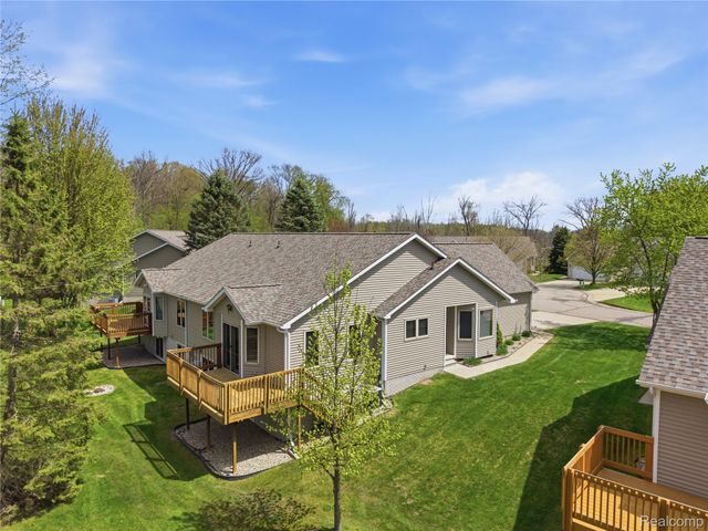 1089 Jenna Drive 217, Davison Township, MI 48423