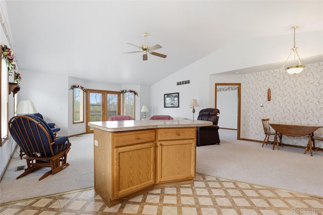 1089 Jenna Drive 217, Davison Township, MI 48423