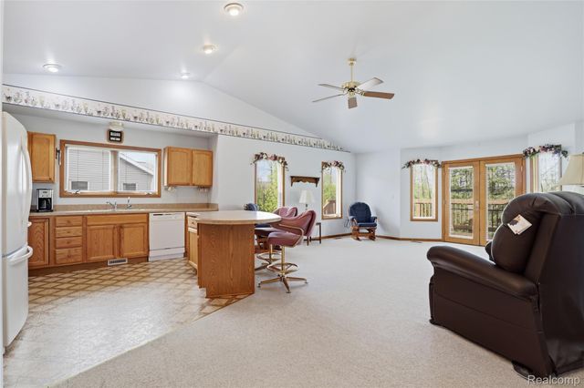 1089 Jenna Drive 217, Davison Township, MI 48423