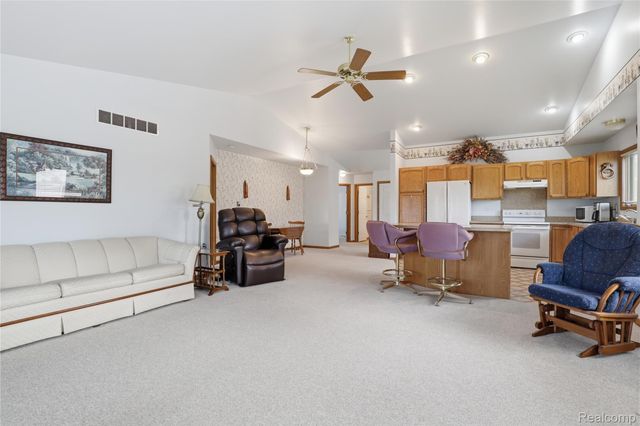 1089 Jenna Drive 217, Davison Township, MI 48423