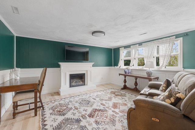 240 Grove St, Randolph, MA 02368