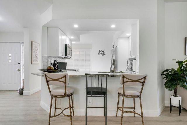 7860 Seville Place 2203, Boca Raton, FL 33433