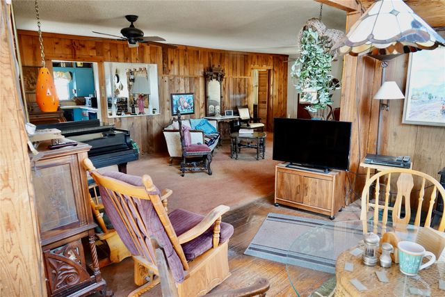 981 W Hwy 84, Mullin, TX 76864