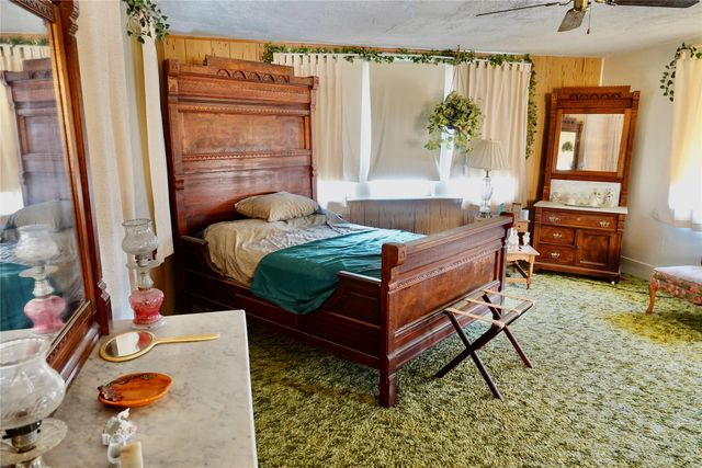 981 W Hwy 84, Mullin, TX 76864