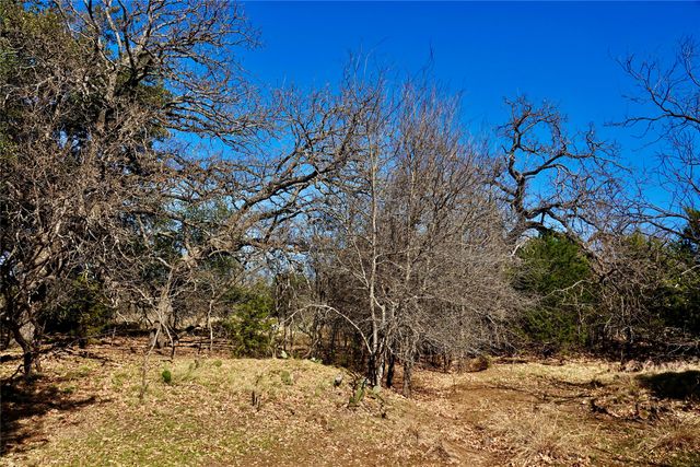 981 W Hwy 84, Mullin, TX 76864