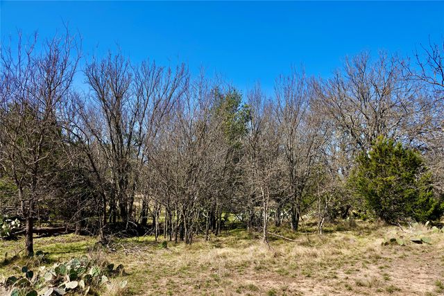 981 W Hwy 84, Mullin, TX 76864