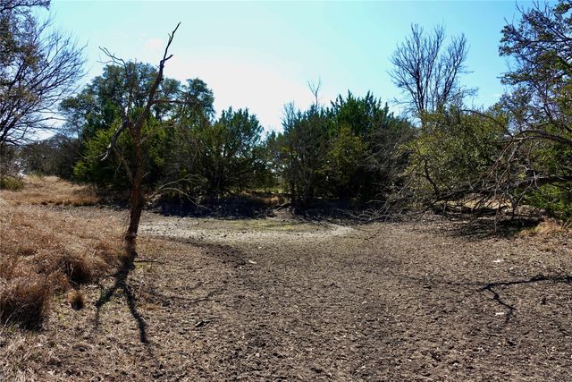 981 W Hwy 84, Mullin, TX 76864