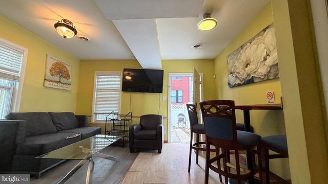 830 19TH ST NE, Washington, DC 20002