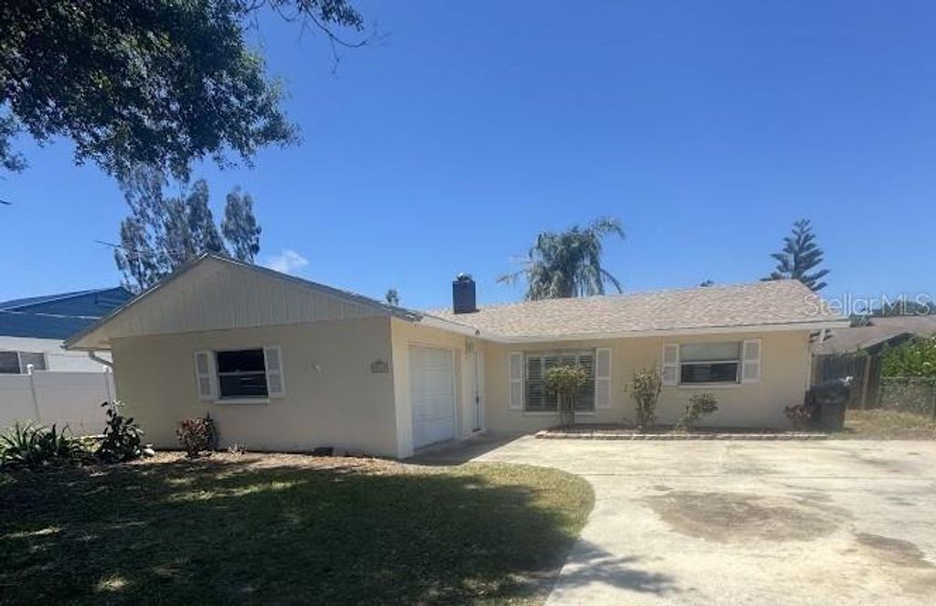 4509 BROOKSDALE DRIVE, Sarasota, FL 34232