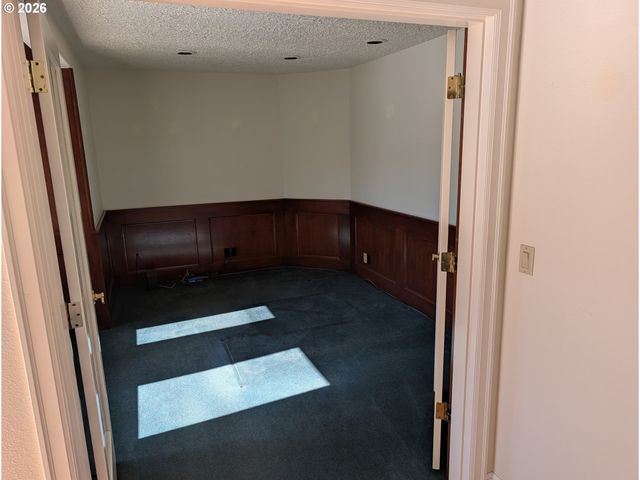 2701 Nw LACAMAS Dr, Camas, WA 98607