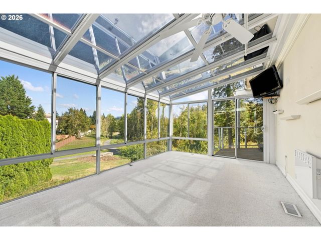 2701 Nw LACAMAS Dr, Camas, WA 98607