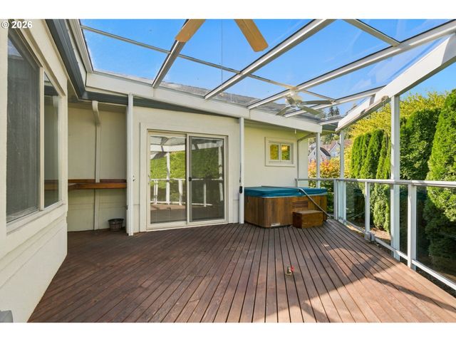 2701 Nw LACAMAS Dr, Camas, WA 98607