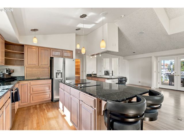 2701 Nw LACAMAS Dr, Camas, WA 98607