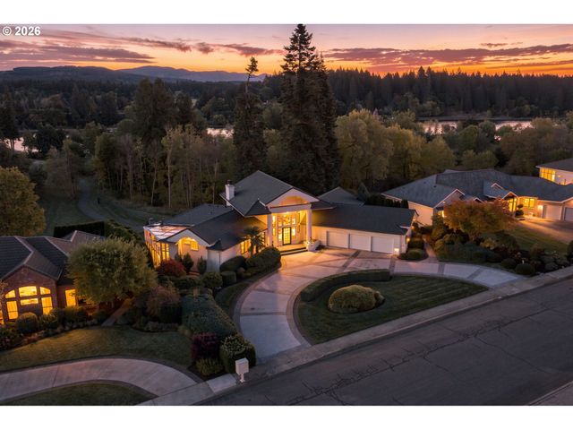 2701 Nw LACAMAS Dr, Camas, WA 98607
