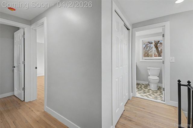 22640 Cedar Court, Hazel Park, MI 48030