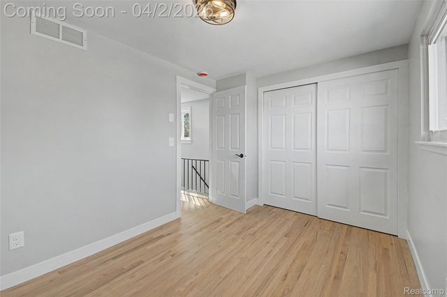 22640 Cedar Court, Hazel Park, MI 48030