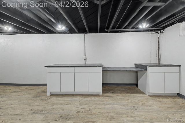 22640 Cedar Court, Hazel Park, MI 48030