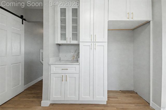 22640 Cedar Court, Hazel Park, MI 48030