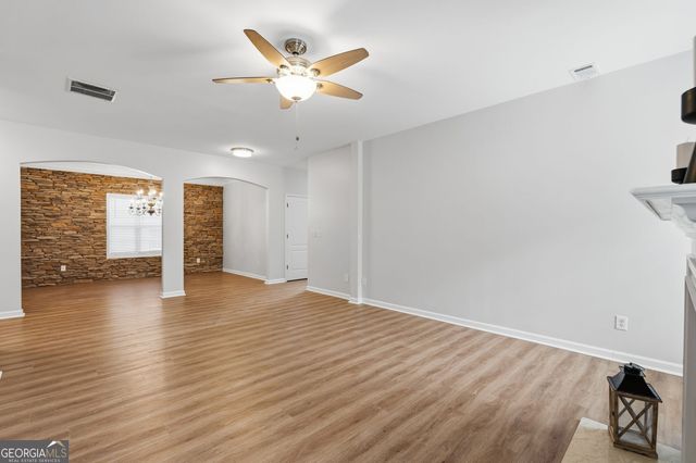2148 Splitrail Trail NE, Buford, GA 30519