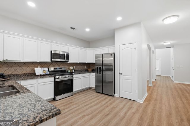 2148 Splitrail Trail NE, Buford, GA 30519