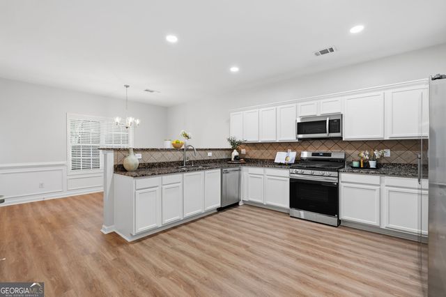 2148 Splitrail Trail NE, Buford, GA 30519