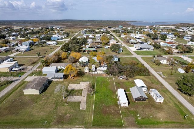 Lot 3 W Monroe Ave, Port O'connor, TX 77982