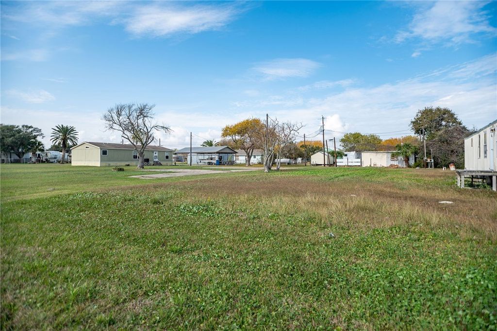 Lot 3 W Monroe Ave, Port O'connor, TX 77982