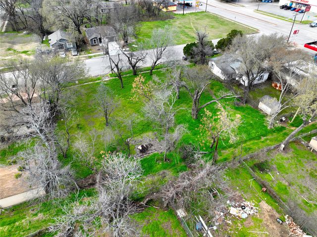 609 Preston Street, Waco, TX 76704