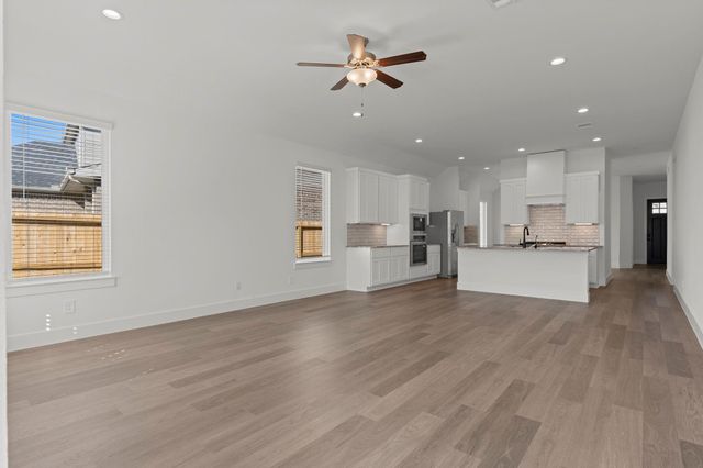 4122 Hidden Autumn Lane, League City, TX 77573