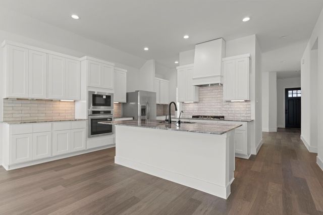 4122 Hidden Autumn Lane, League City, TX 77573