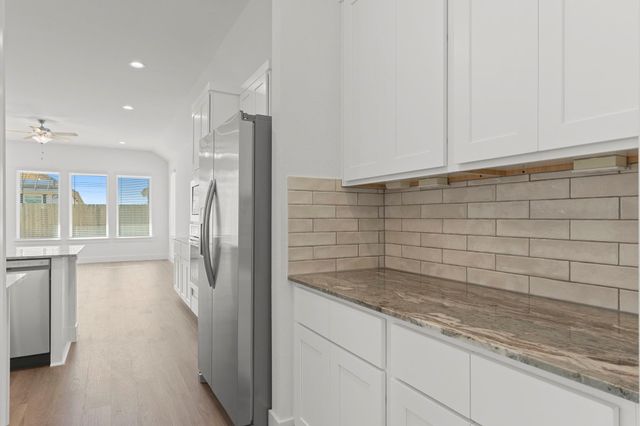 4122 Hidden Autumn Lane, League City, TX 77573