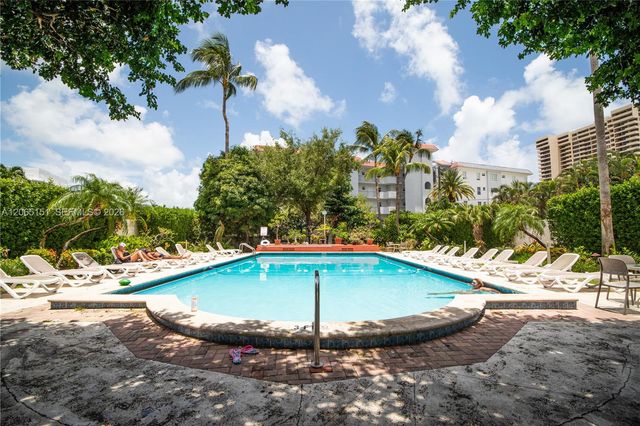 255 W 24th Street 436, Miami Beach, FL 33140