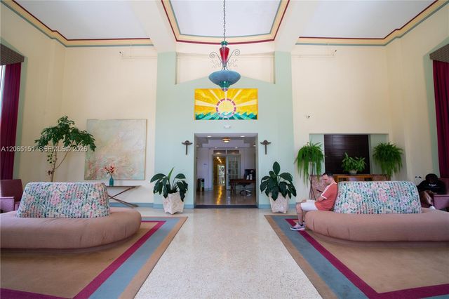 255 W 24th Street 436, Miami Beach, FL 33140