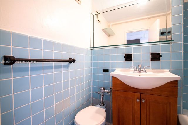 255 W 24th Street 436, Miami Beach, FL 33140