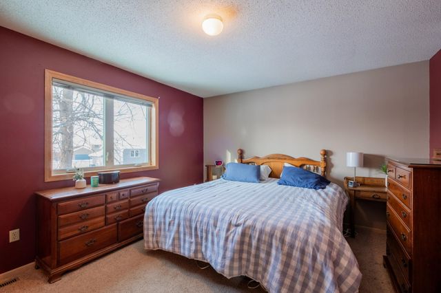 2100 Taylor Court, Northfield, MN 55057