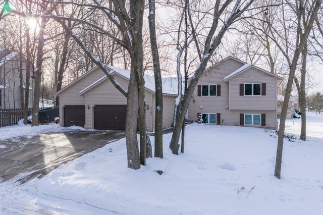 2100 Taylor Court, Northfield, MN 55057
