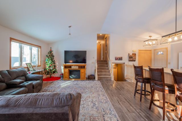 2100 Taylor Court, Northfield, MN 55057