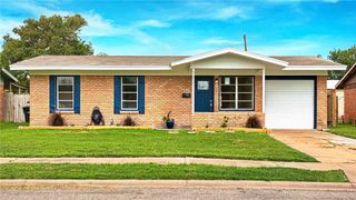 1021 Burr Dr, Corpus Christi, TX 78412