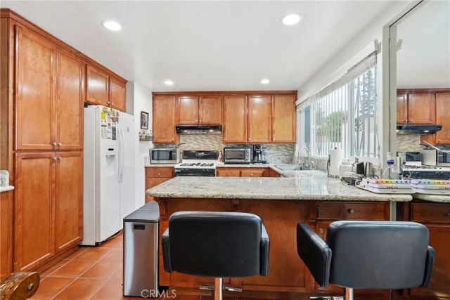 19245 E Campton, West Covina, CA 91792