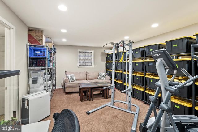 47 CAYUGA RD, Bordentown, NJ 08505