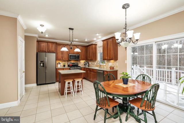 47 CAYUGA RD, Bordentown, NJ 08505